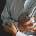 kako spreciti srcani udar, predinfarkt simptomi, sta raditi u slucaju srcanog udara, koliki je puls kod infarkta, koliki je pritisak kod srcanog udara, tihi srcani udar, lagani infarkt simptomi - Dr Nestorov 1