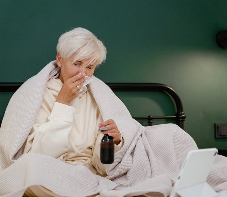 upala pluca bez temperature, upala pluca bez temperature simptomi, upala pluca bez temperature i kaslja, moze li se imati upala pluca bez temperature, moze li se dobiti upala pluca bez temperature, da li se moze imati upala pluca bez temperature, virusna upala pluca bez temperature, upala pluca bez povisene temperature, bol u plucima bez kaslja i temperature - Dr Nestorov 1