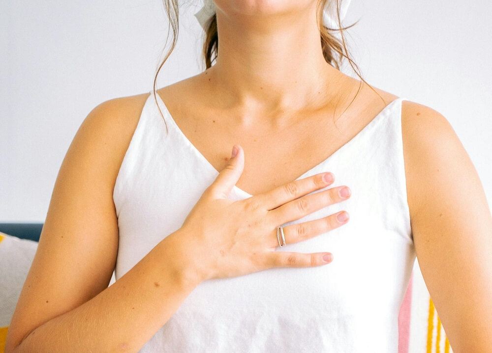 angina pektoris simptomi, stabilna angina pektoris simptomi, nestabilna angina pektoris simptomi, stezanje u grudima pri naporu, napad angina pektoris simptomi, angina pektoris iskustva, kako se leci angina pektoris, kako se otkriva angina pektoris, da li je angina pektoris izleciva, angina pektoris sta je, angina pektoris da li je opasna - Dr Nestorov 2